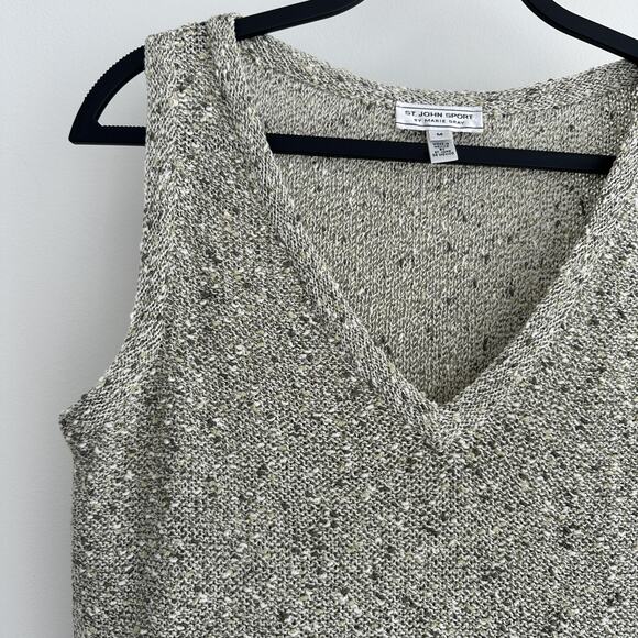 St John Sport Sweater Vest Womens Medium Gray Textured Knit Wool Boucle Tank Top - Picture 2 of 13